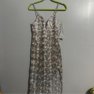 Love triangle floor length, silver embroidery with nude slip NWT size 10